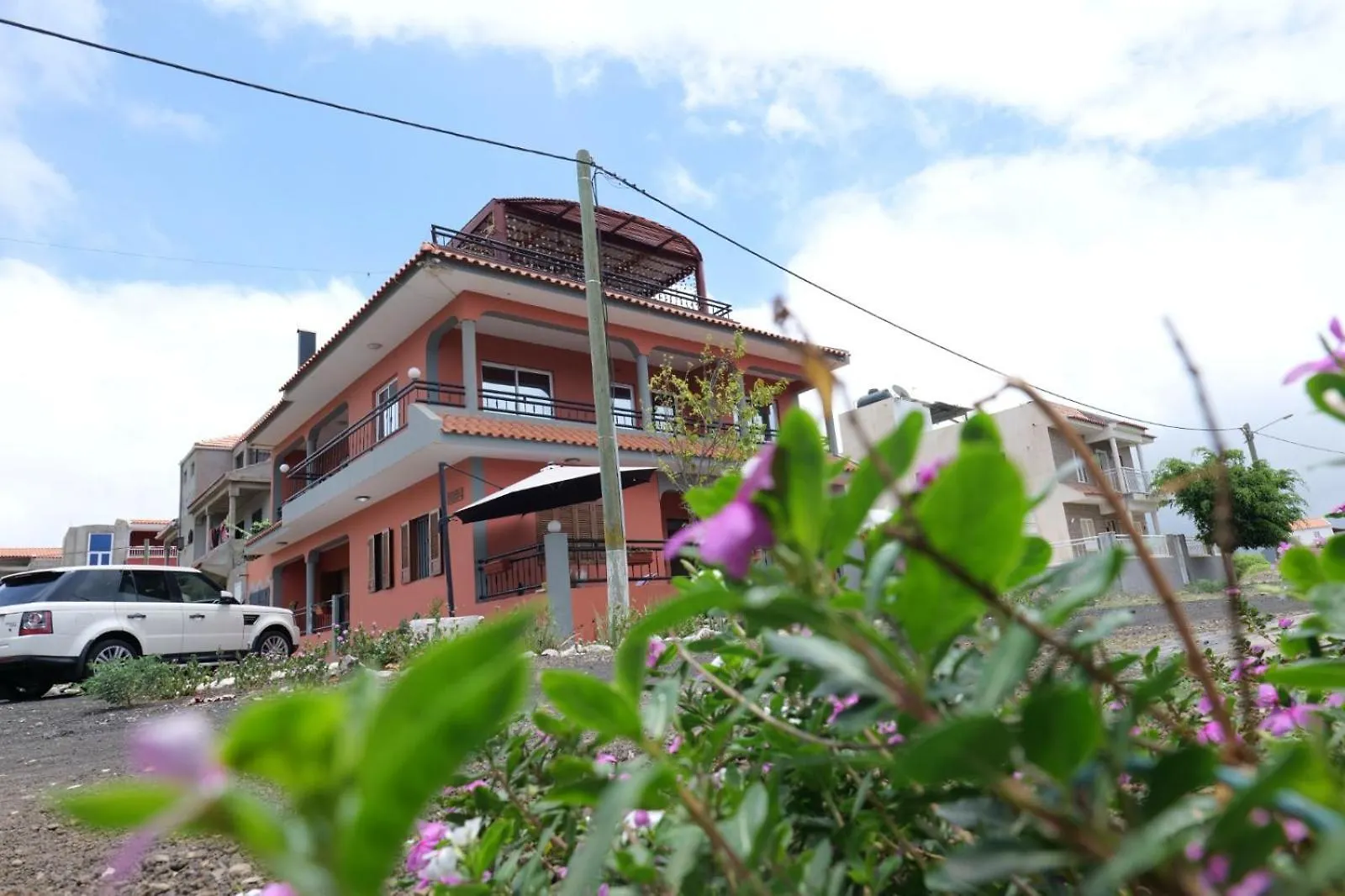 Semesterbostad Tarrafal House